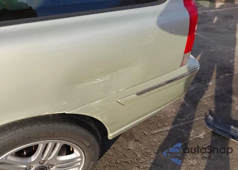 2006 Volvo V70 2.5T from USA, damaged, VIN YV1SW592762578774